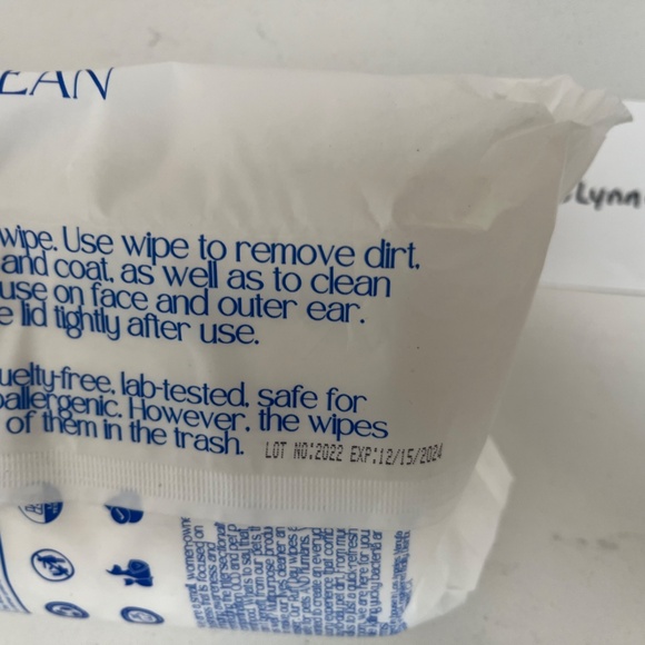 NEW Ruff day Wipes 100 CT, Pet Grooming Wipes for Dogs, cats, humans🐕🐩, - Picture 3 of 3